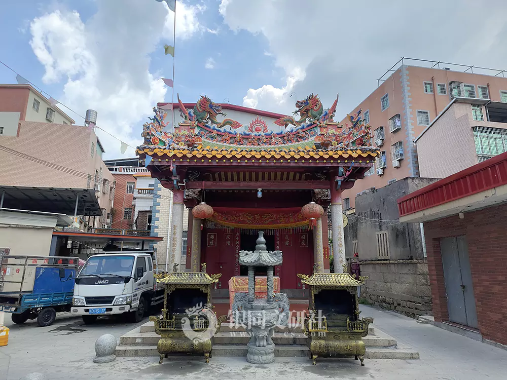 海沧区 嵩屿街道 鳌冠村 东山宫（奉祀开天圣帝，即炎帝神农氏）