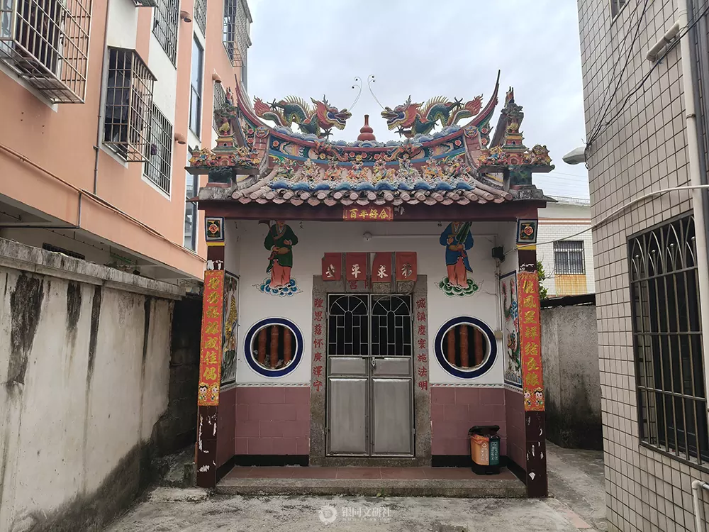 集美区 灌口镇 铁山村 苍头社 城隍宫（主祀城隍爷，配祀注生娘、阎罗王）